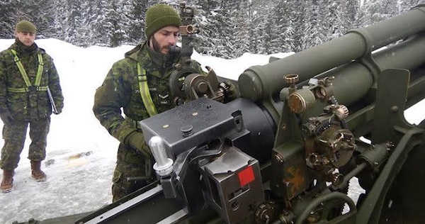 Canadian-troops-use-to-create-controlled-avalanches-in-Rogers-Pass-during-Operation-PALACI-C3-modded-105s